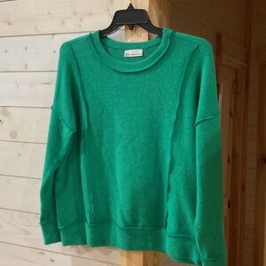 Zenana Outfitters Vibrant Green Sweatshirt